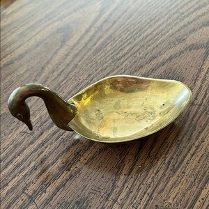 Elegant Brass Swan-Shaped Dish
